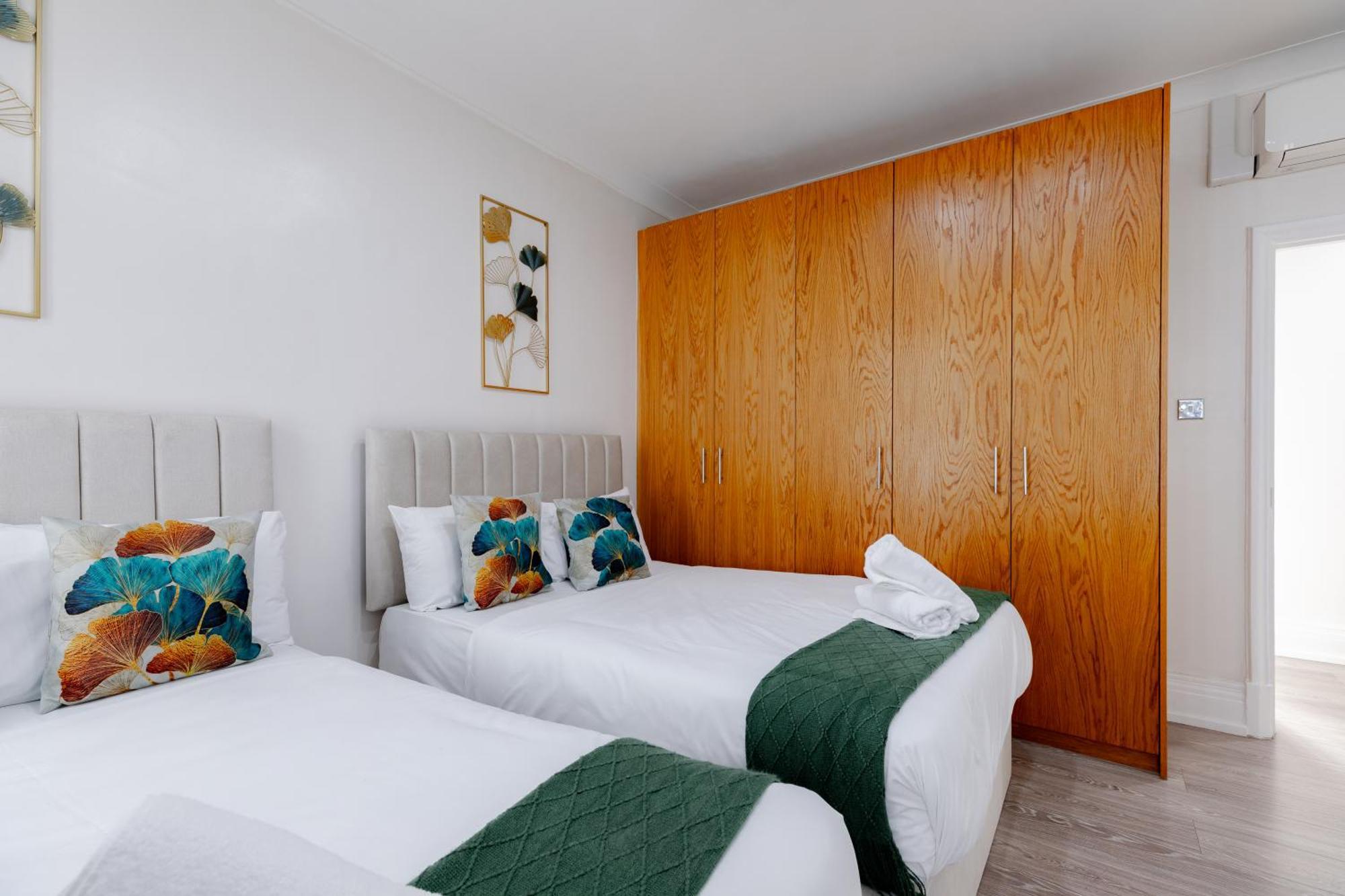 Marble Arch Apartments London Exterior photo