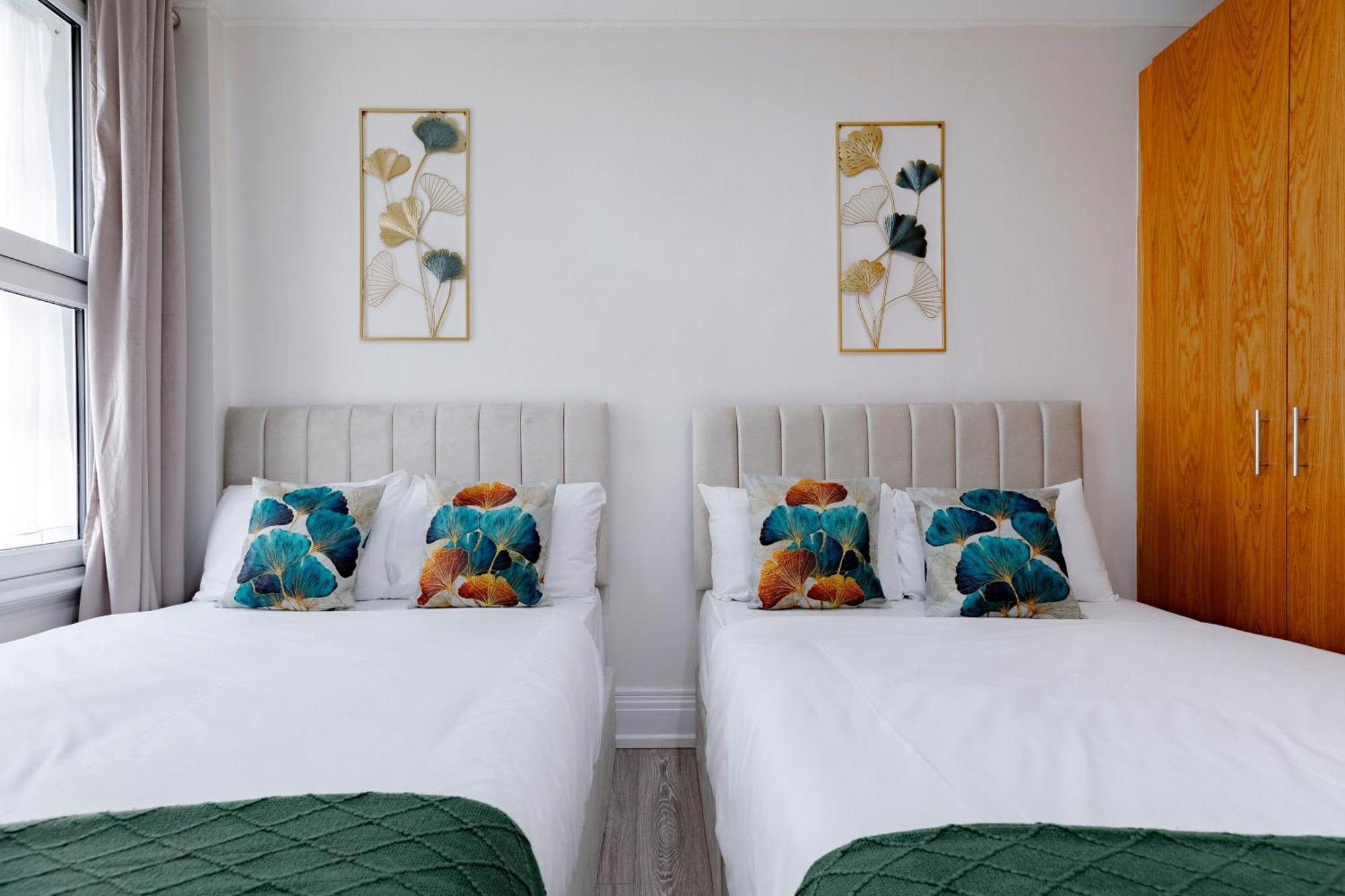 Marble Arch Apartments London Room photo